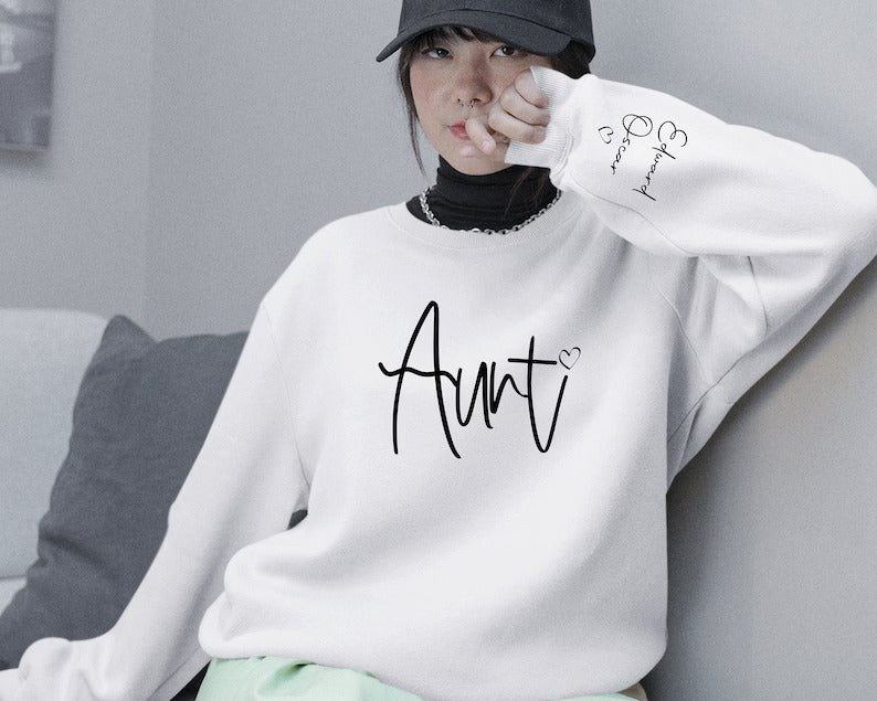 Aunt Sweatshirt, Personalised Names On Sleeve Crewneck Sweater, Beautiful Printed Heart Aunt Jumpers, Matching Outfit, Aunti Birthday Gifts