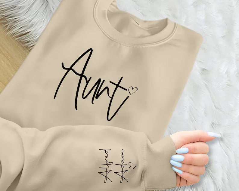 Aunt Sweatshirt, Personalised Names On Sleeve Crewneck Sweater, Beautiful Printed Heart Aunt Jumpers, Matching Outfit, Aunti Birthday Gifts