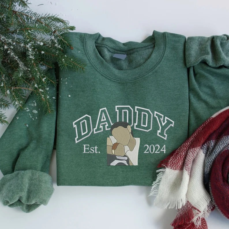 Embroidered Daddy Photo Sweatshirts, Personalised Sketch from Picture Sweater, Custom Dad Est Year Jumper, Father's Day Gift for Grandfather