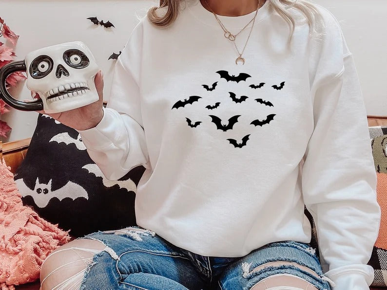 Vintage Bats Sweatshirt, Halloween Bats Printed Sweatshirt, Fall Family Matching Sweatshirt, Spooky Season Jumper, Halloween Party Clothing