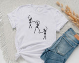 Skeleton Dancing Halloween T Shirt, Funny Skeletons Printed Shirts, Funny Halloween Skeleton Tee Tops, Comfy Unisex Halloween Party Outfits