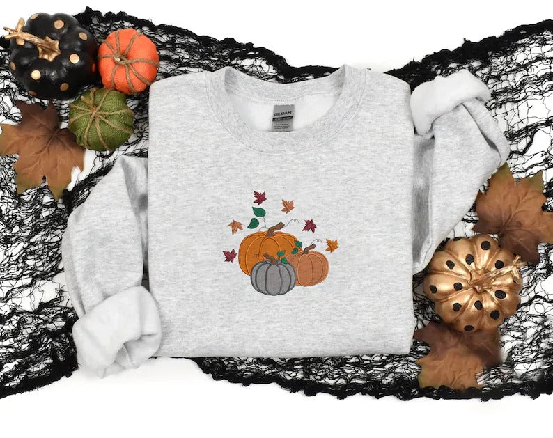 Embroidered Pumpkin Fall Sweaters, Halloween Pumpkins Sweatshirt, Autumn Spooky Season Jumpers, Unisex Family Matching Tops, Halloween Gifts