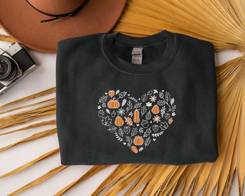 Vintage Fall Pumpkins Sweatshirt, Autumn Leaves Heart Printed Sweater, Halloween Spooky Season Jumper, Thanksgiving Matching Clothing Gifts