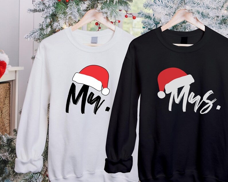 Santa Hat Mr & Mrs Christmas Sweatshirt, Christmas Newlywed Couple Sweatshirt, Xmas Holidays Matching Jumper, Wife Husband Xmas Eve Outfits