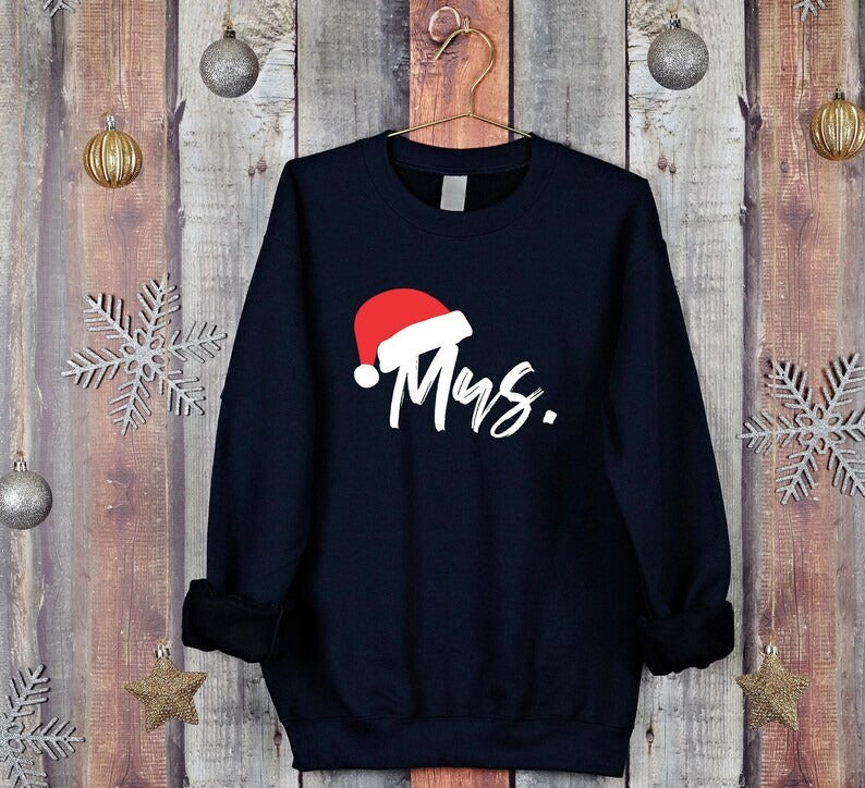 Santa Hat Mr & Mrs Christmas Sweatshirt, Christmas Newlywed Couple Sweatshirt, Xmas Holidays Matching Jumper, Wife Husband Xmas Eve Outfits