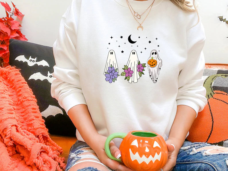 Floral Ghost Halloween Sweater, Vintage Floral Ghost Printed Sweatshirt, Halloween Family Jumper, Halloween Tops, Retro Halloween Party Gift